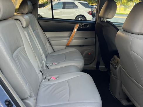 Used 2008 Toyota Highlander Limited image 10