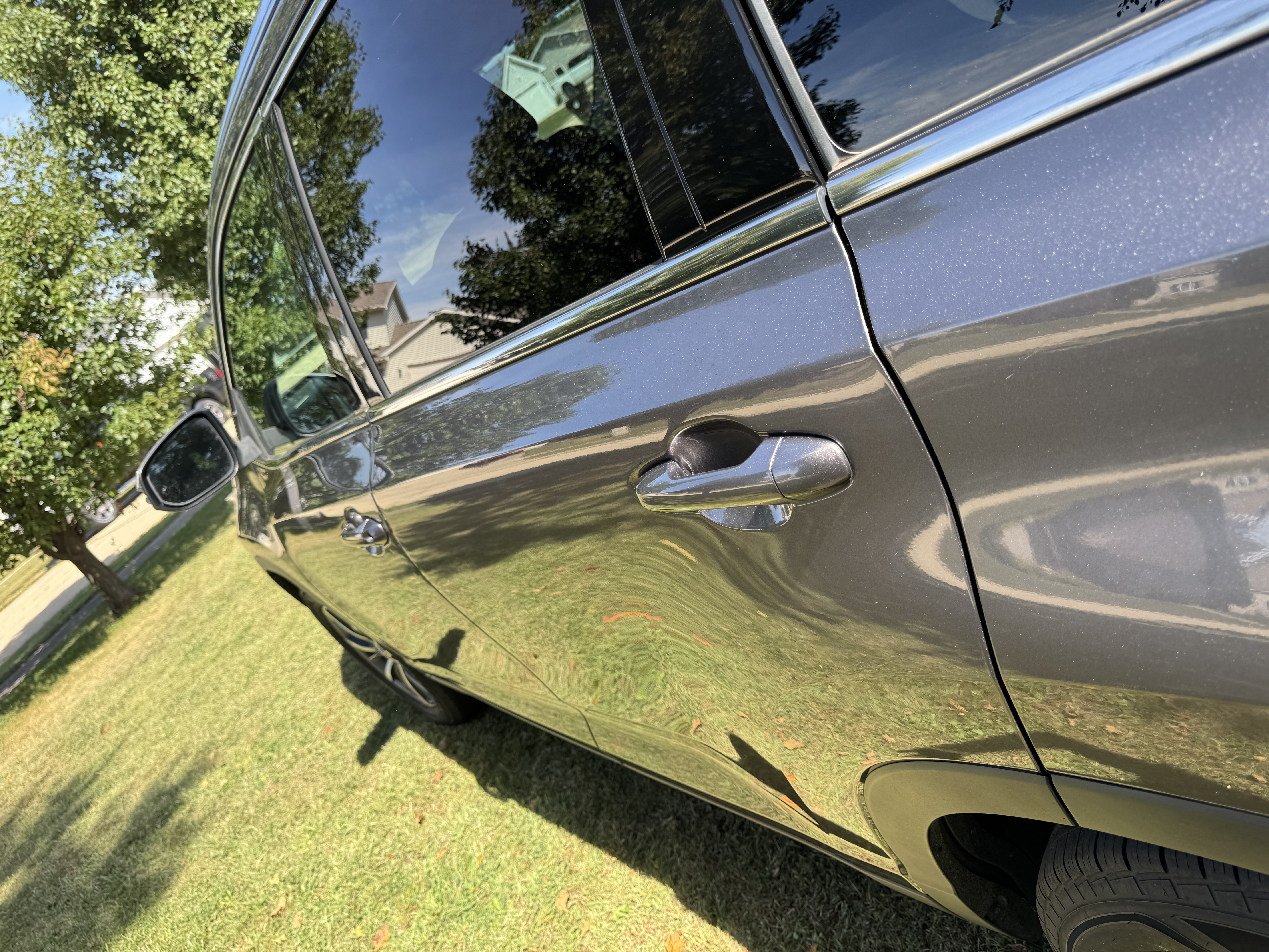 Used 2019 Toyota Highlander XLE FWD image 8