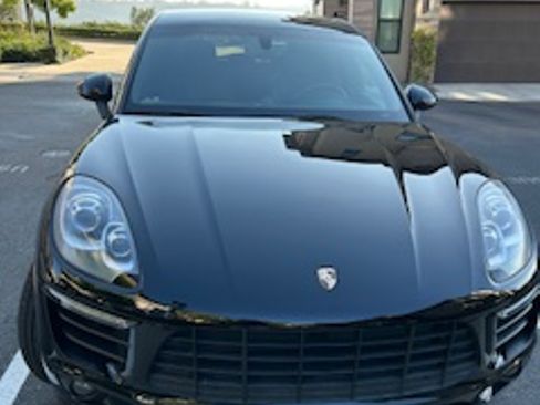 Used 2016 Porsche Macan S image 1