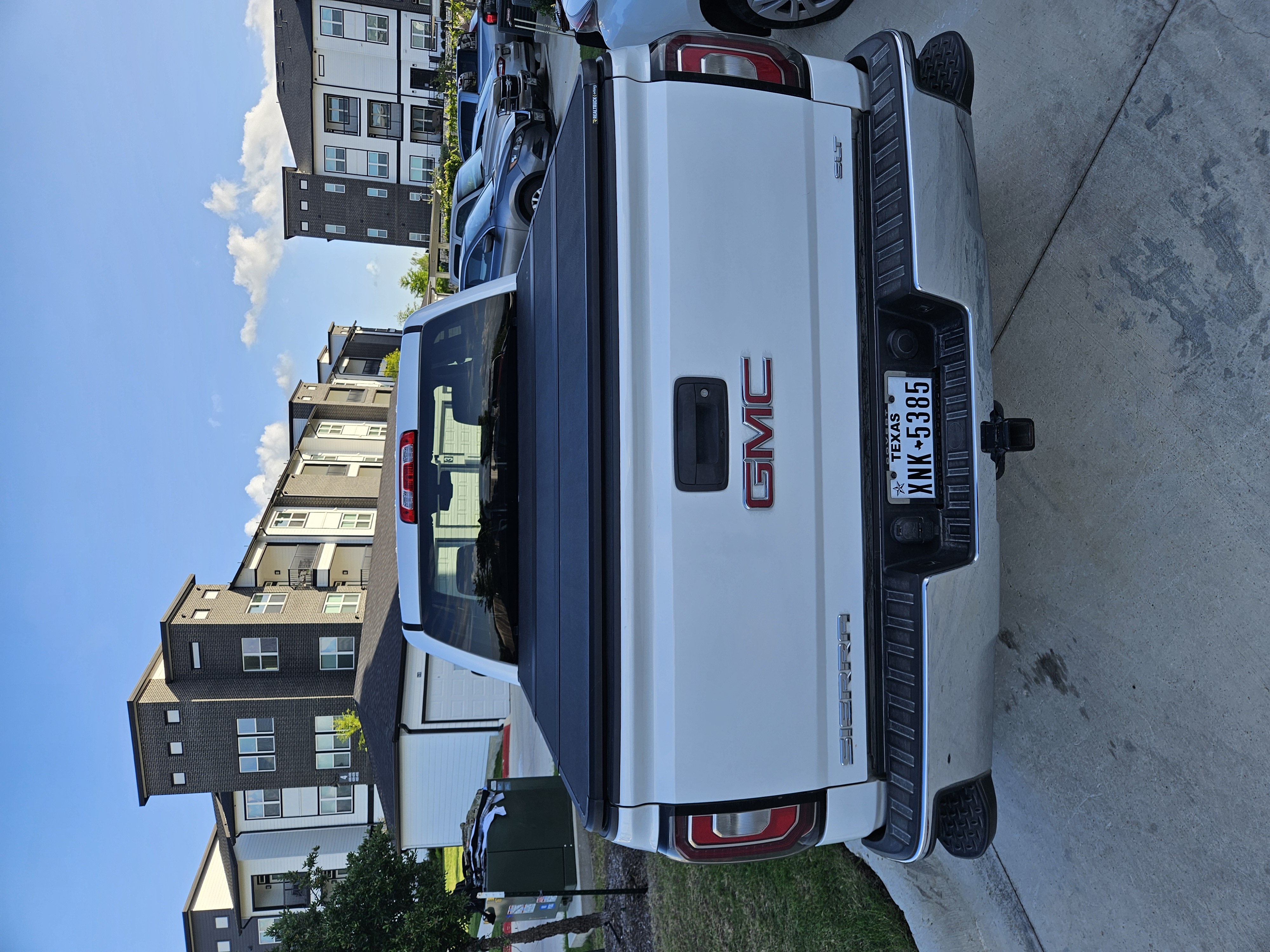 Used 2018 GMC Sierra 1500 SLT w/ Texas SLT Premium Package RWD image 12