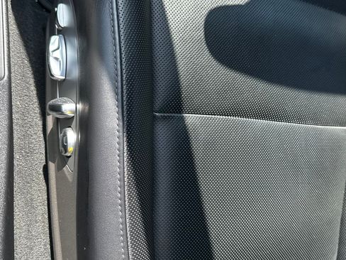 Used 2017 Porsche 911 Turbo S image 19