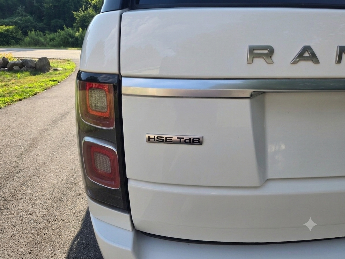 Used 2018 Land Rover Range Rover HSE AWD/4WD image 9