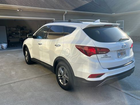 Used 2018 Hyundai Santa Fe Sport image 5