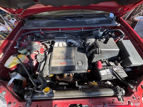 Used 2002 Toyota Highlander 4WD V6 image 16