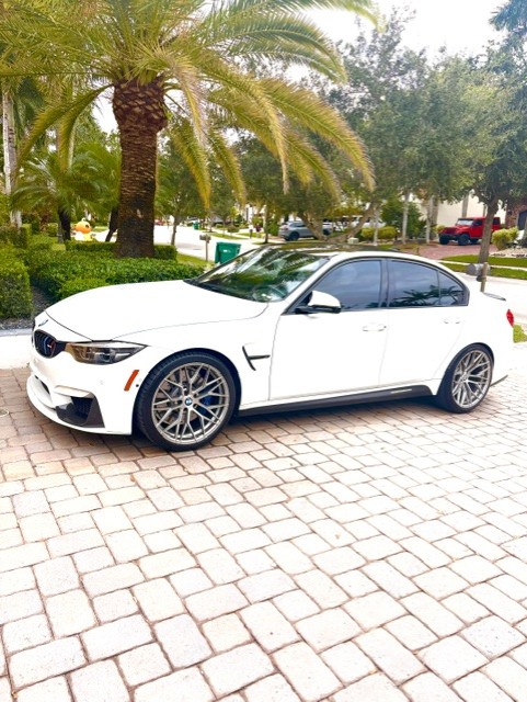 Used 2018 BMW M3 RWD image 18