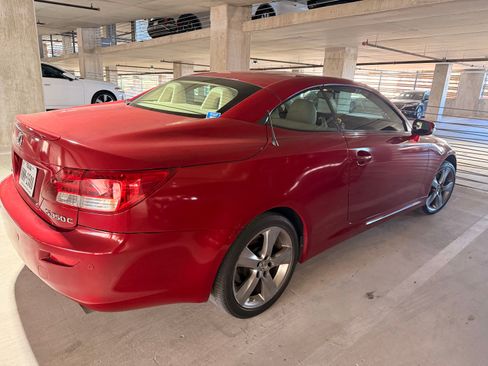 Used 2010 Lexus IS 350C RWD image 6