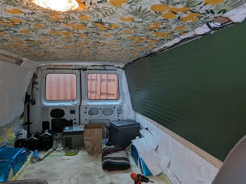 Used 2006 Ford E-250 and Econoline 250 Van 3D image 11