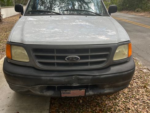 Used 2004 Ford F150 XL image 9