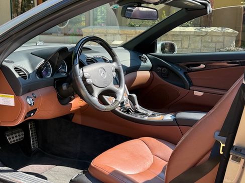 Used 2007 Mercedes-Benz SL 550 image 5