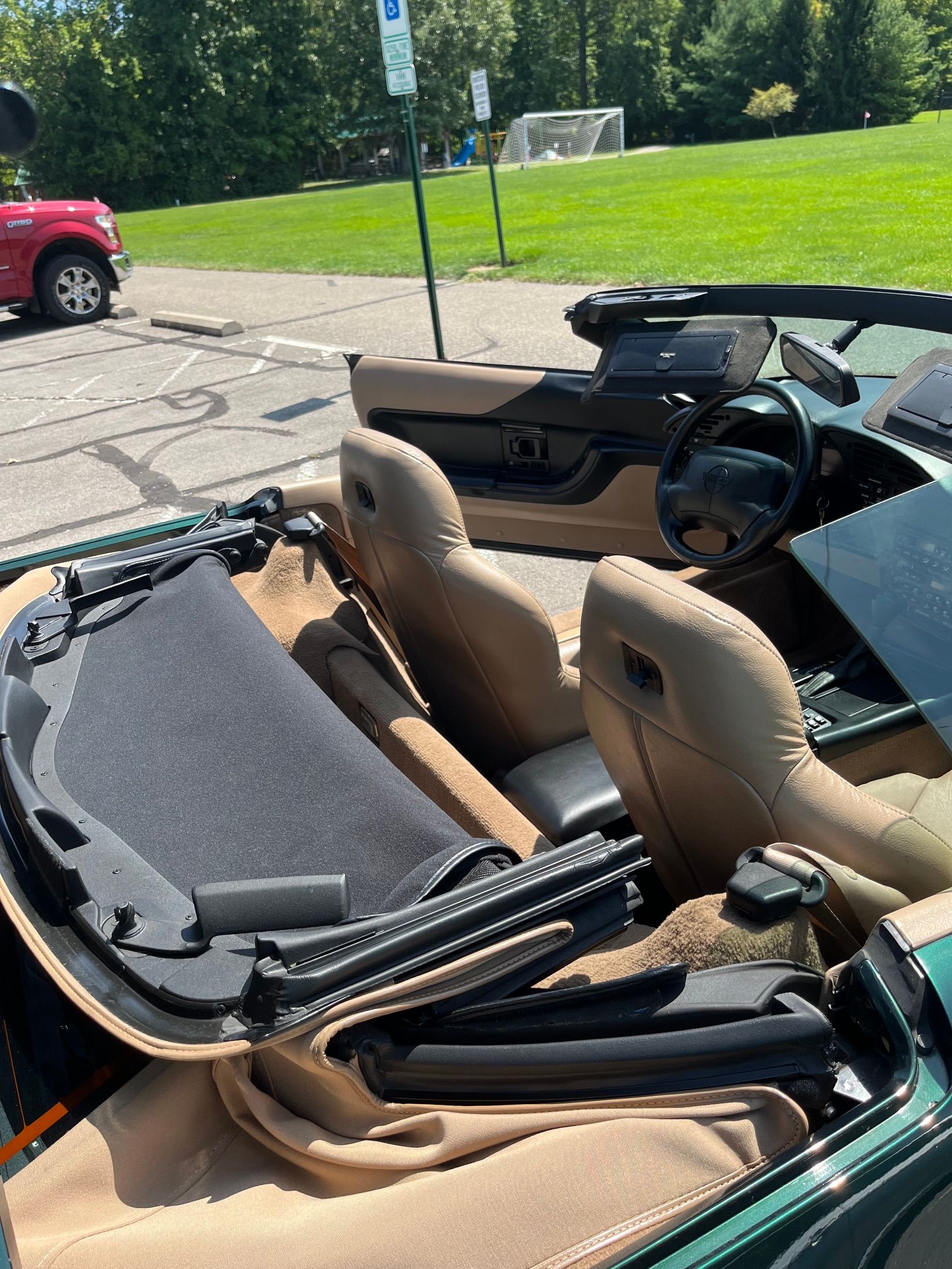 Used 1994 Chevrolet Corvette Convertible RWD image 13
