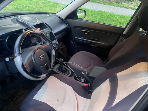 Used 2012 Kia Soul FWD image 14