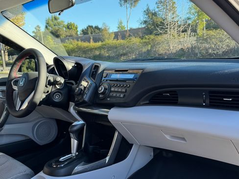 Used 2011 Honda CR-Z EX image 16