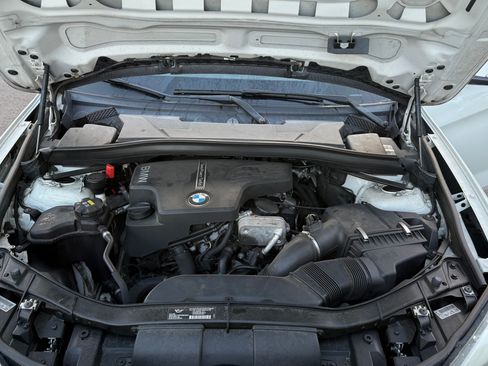 Used 2015 BMW X1 sDrive28i image 13