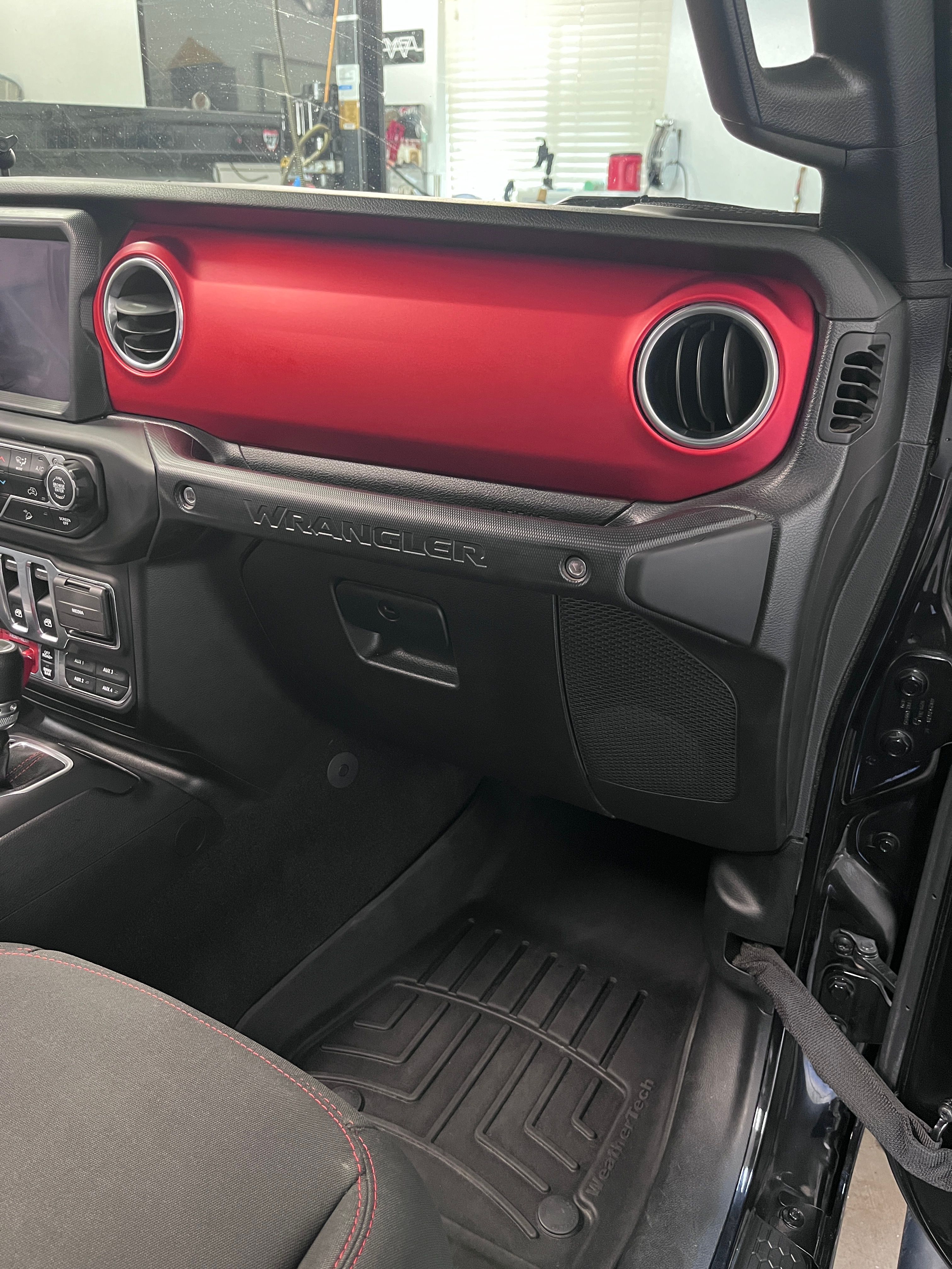 Used 2021 Jeep Wrangler Rubicon AWD/4WD image 16