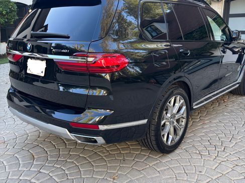 Used 2022 BMW X7 xDrive40i w/ Executive Package image 6