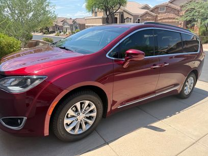 Used 2017 Chrysler Pacifica Touring-L