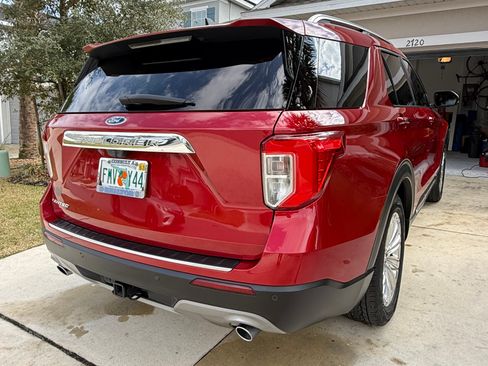 Used 2022 Ford Explorer Limited w/ Equipment Group 301A image 5