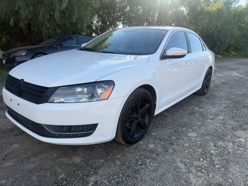 Used 2012 Volkswagen Passat 2.5 SE image 8