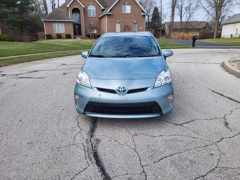 Used 2013 Toyota Prius Two image 5