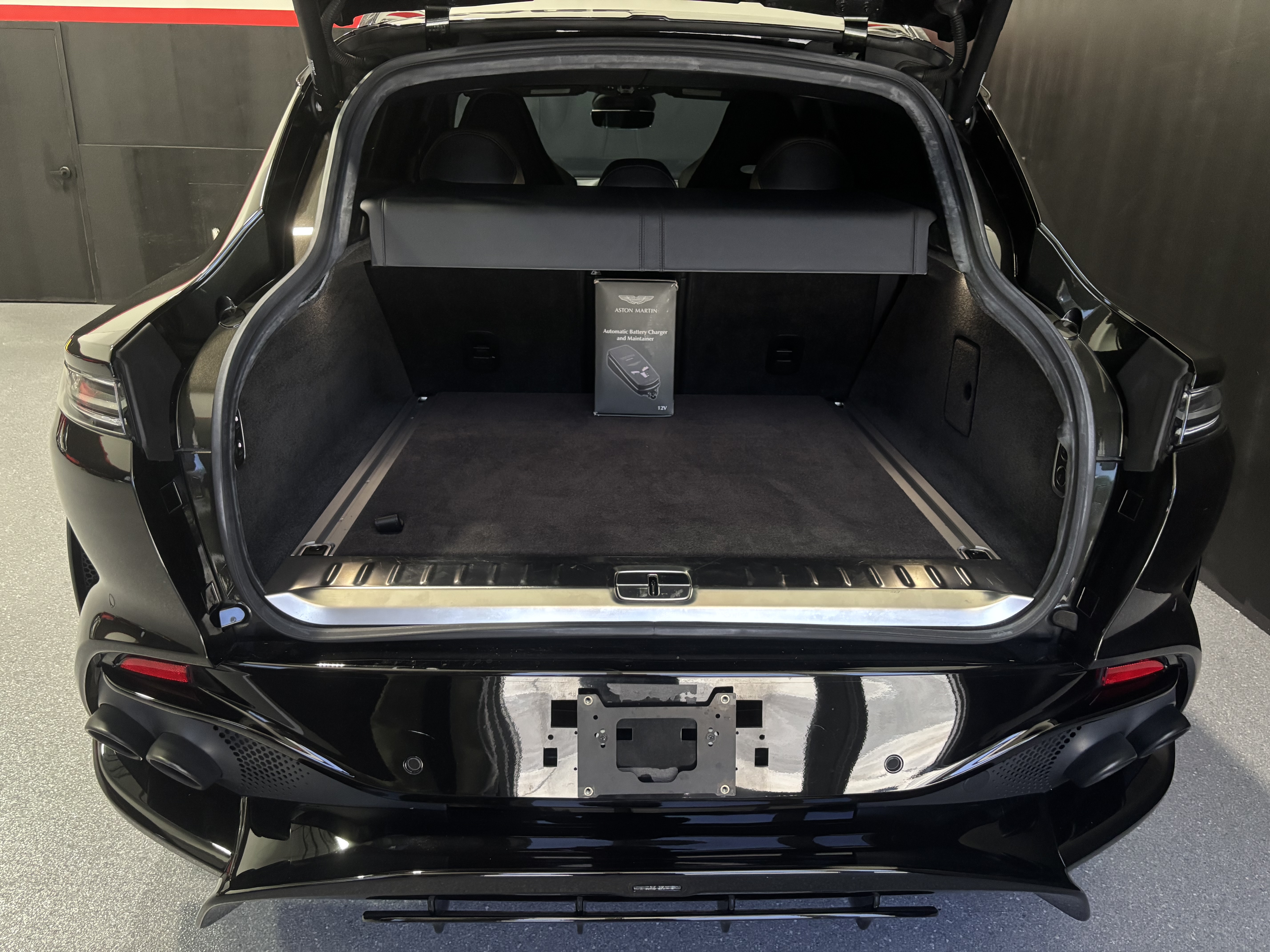 Used 2024 Aston Martin DBX 707 AWD/4WD image 15