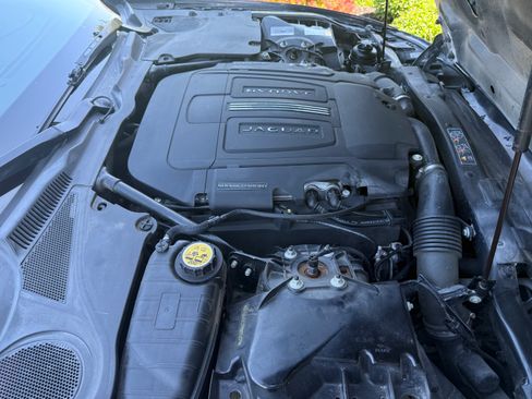 Used 2015 Jaguar XKR R RWD image 8
