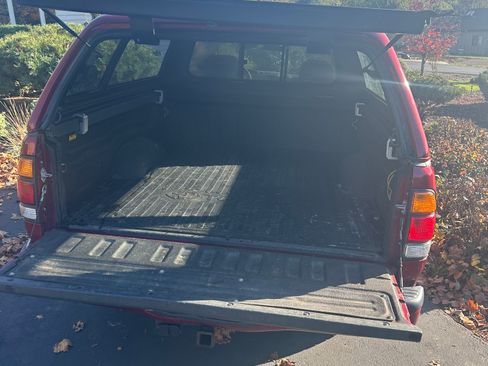 Used 2001 Toyota Tundra Limited image 6