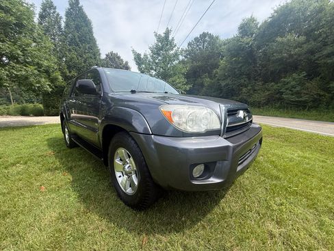 Used 2008 Toyota 4Runner Sport RWD image 4