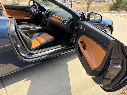 Used 2013 Jaguar XKR R image 17