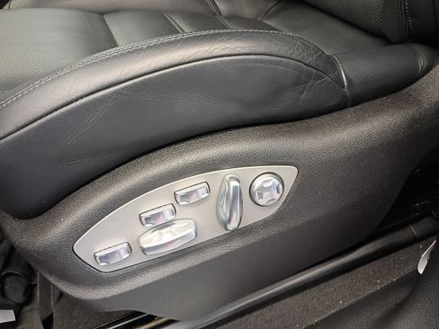 Used 2020 Porsche Macan S AWD/4WD image 14