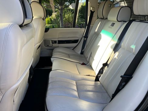 Used 2012 Land Rover Range Rover HSE LUX AWD/4WD image 9