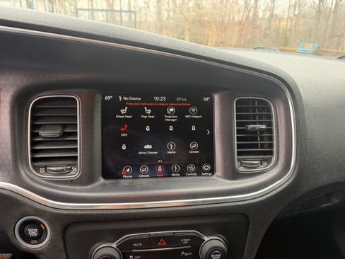 Used 2018 Dodge Charger SXT Plus image 10