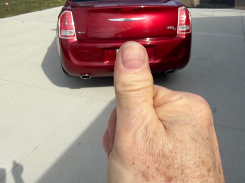 Used 2014 Chrysler 300 S image 4