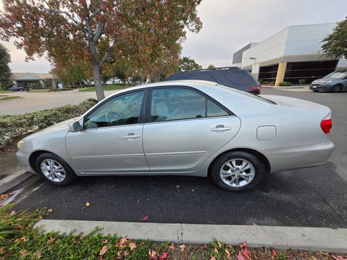 Used 2005 Toyota Camry LE image 6