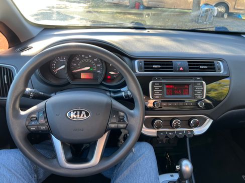 Used 2016 Kia Rio LX w/ Power Package image 6