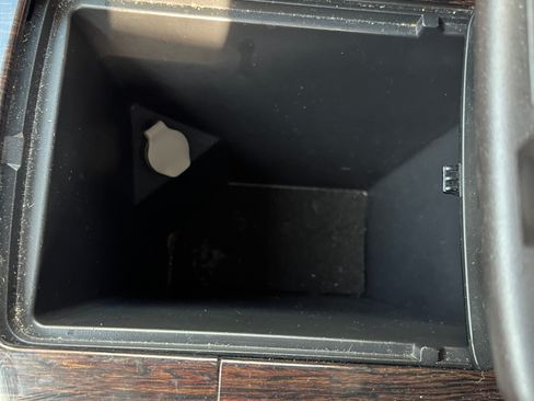 Used 2016 Chevrolet Traverse LT image 20