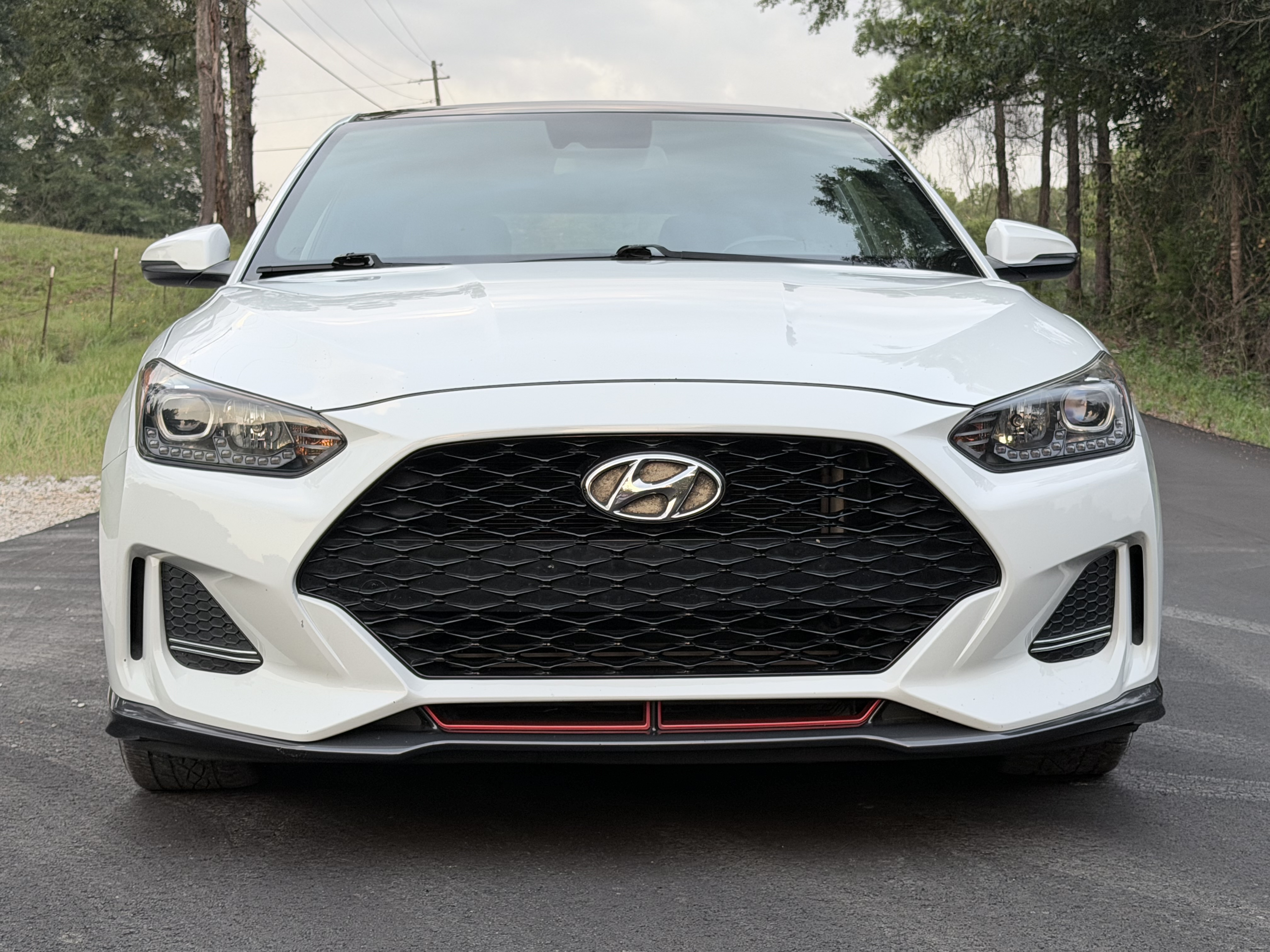 Used 2019 Hyundai Veloster Turbo FWD image 4