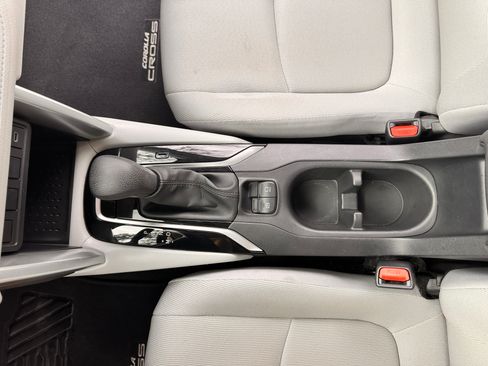 Used 2023 Toyota Corolla Cross L image 22