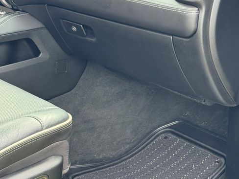 Used 2021 RAM 1500 Limited image 9