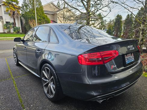 Used 2016 Audi S4 Premium Plus w/ Technology Package image 2