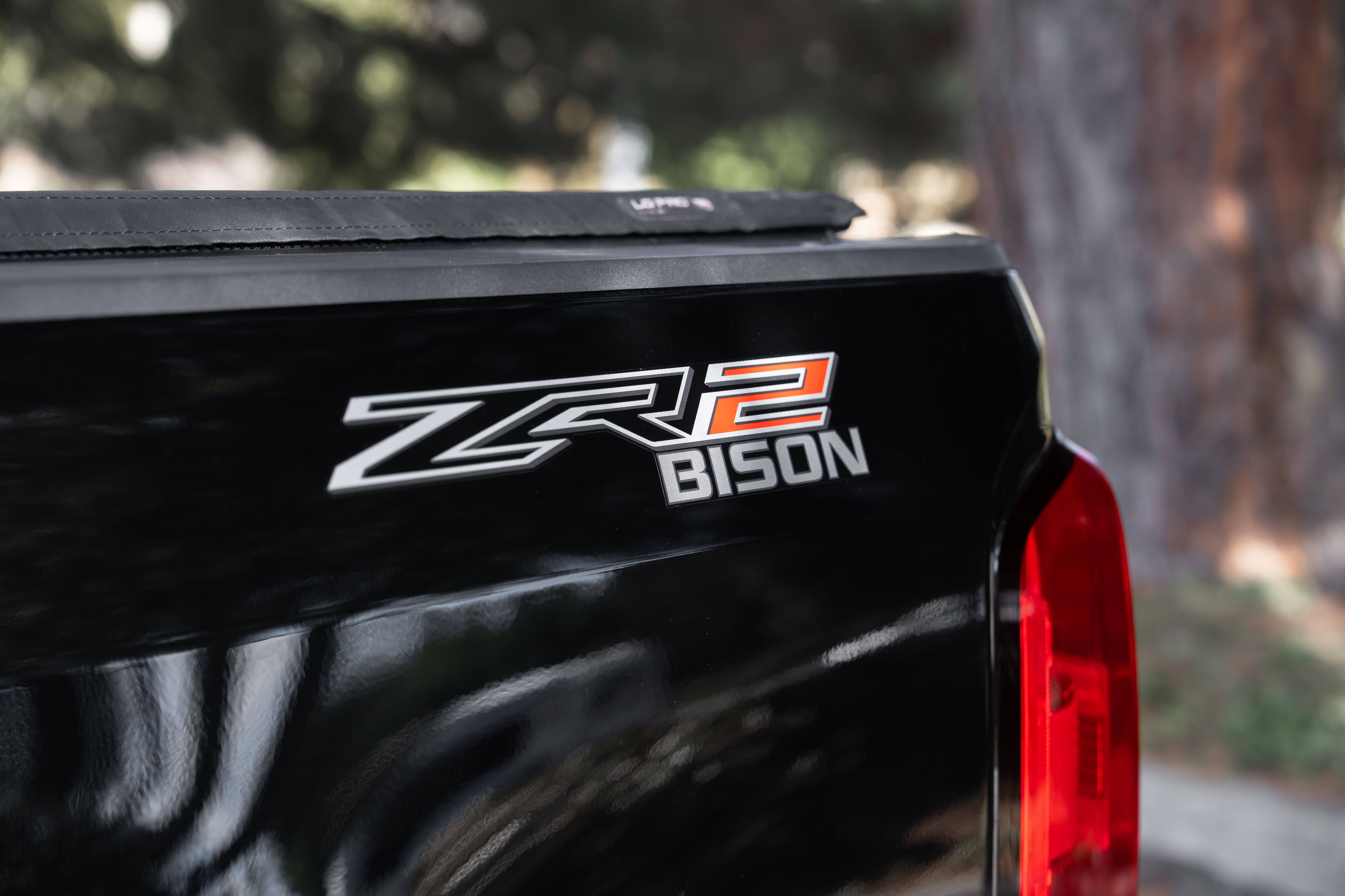 Used 2020 Chevrolet Colorado ZR2 w/ Colorado ZR2 Bison Edition AWD/4WD image 9
