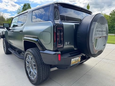 Used 2024 GMC Hummer EV 3X w/ LPO, Illumination Package image 17