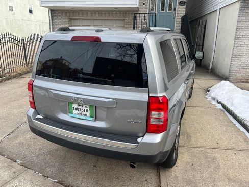 Used 2016 Jeep Patriot High Altitude image 11