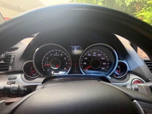 Used 2011 Acura TL SH-AWD image 5