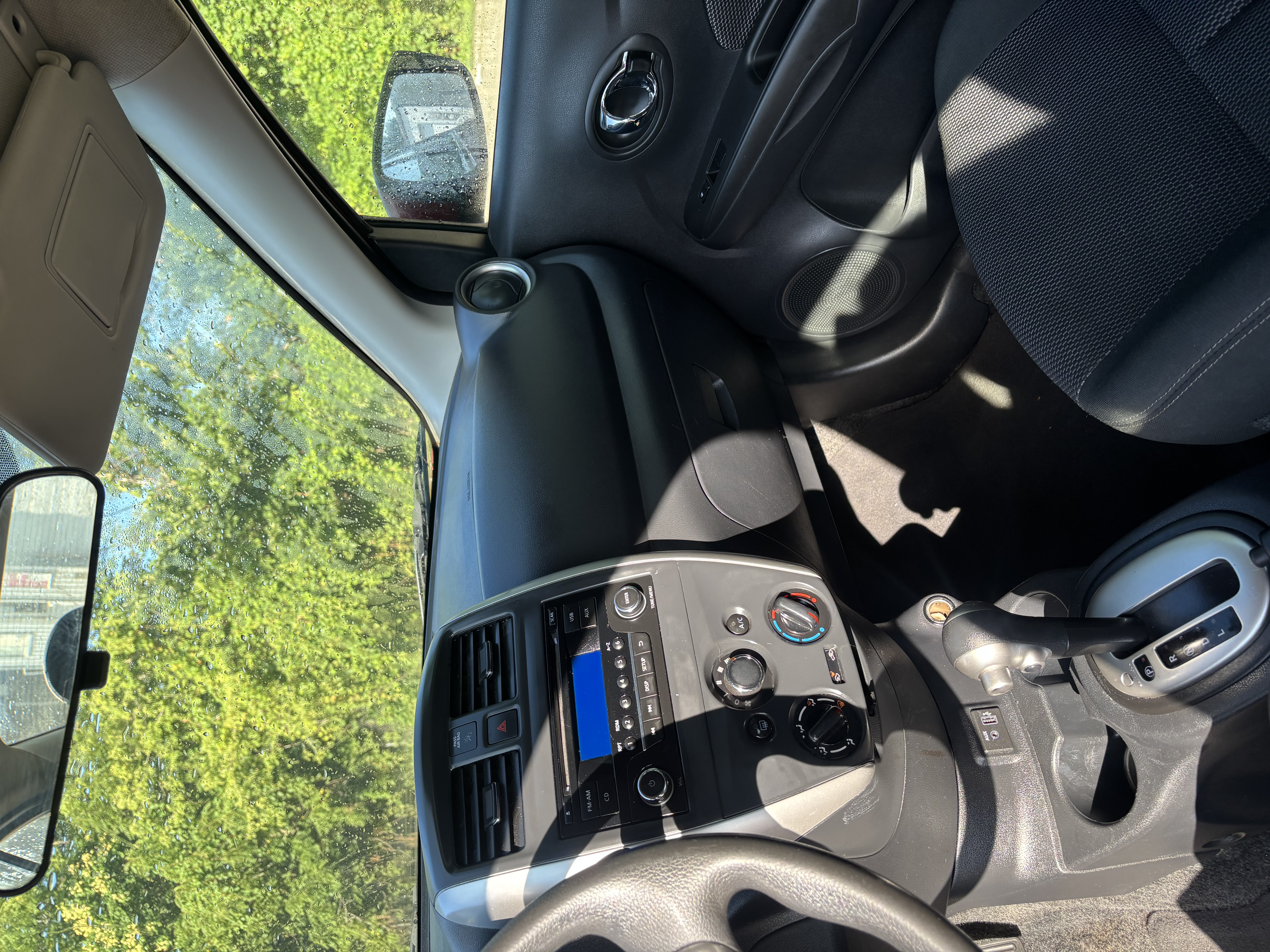 Used 2018 Nissan Versa SV FWD image 12