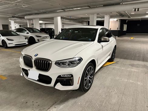 Used 2019 BMW X4 M40i w/ Executive Package image 1