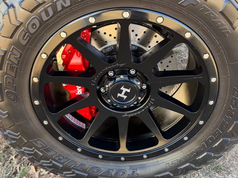 Used 2023 Ford F150 Lariat w/ Equipment Group 502A High image 4