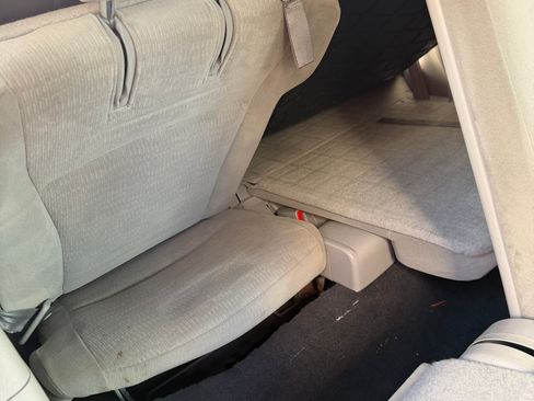 Used 2012 Toyota Highlander Limited w/ Tech Pkg image 5