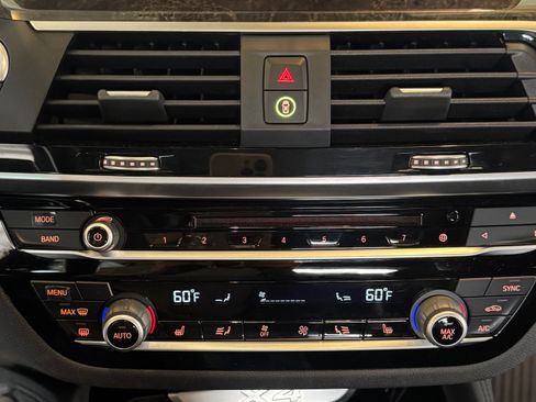 Used 2019 BMW X4 xDrive30i w/ Convenience Package image 29