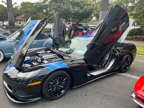 Used 2007 Chevrolet Corvette Coupe w/ Preferred Equipment Group image 11