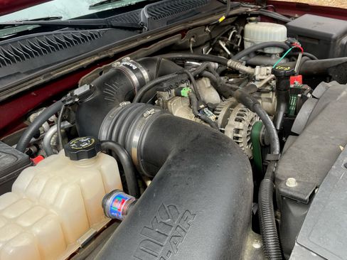 Used 2006 Chevrolet Silverado 2500 LT w/ Heavy-Duty Power Package image 19